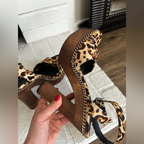 Alice + Olivia Faira Leopard Block Heels. Size 9 Retail- $650 - Picture 6 of 14